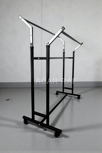 V Ayarlı Askılık Ayarlanabilir Krom Giysi Ve Elbise Askılığı Tekerlekli Mağaza Askılığı